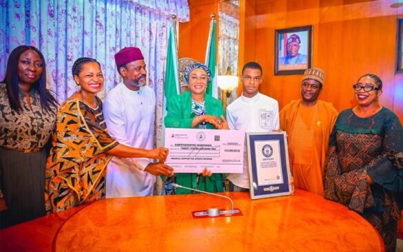 First Lady Lauds Autistic Teen for Record-Breaking Artwork