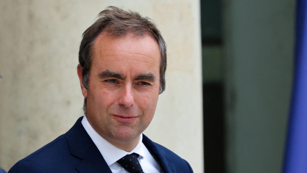French PM Rules Out Use of Article 49.3 in Budget Passage
