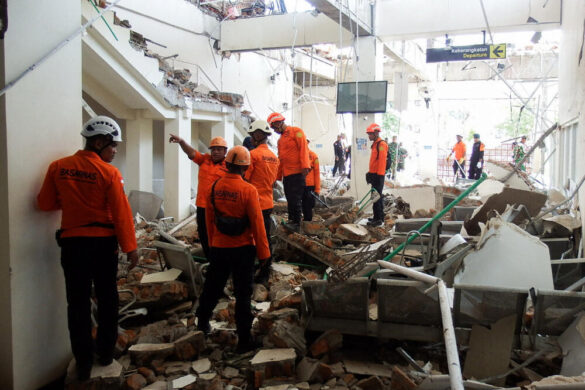 7.7 Magnitude Earthquake Hits Indonesia