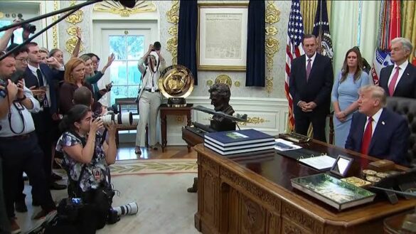 White House Restores Access for CNN, MS NOW, Politico
